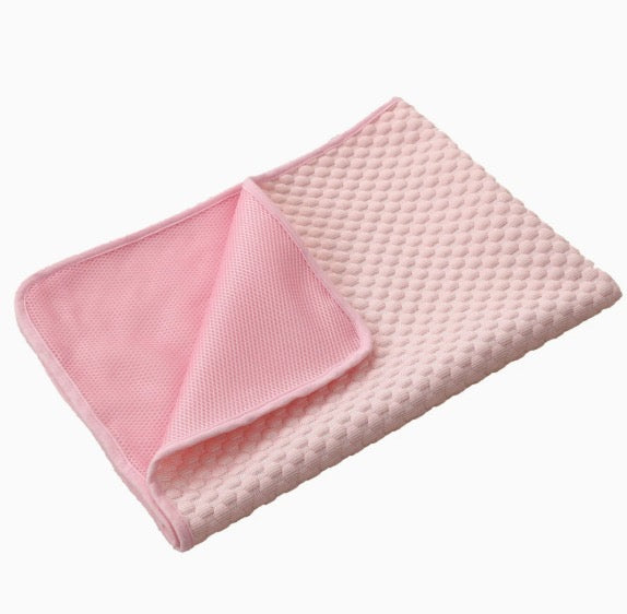 Arctic Shield™ Cooling Mat - Pink